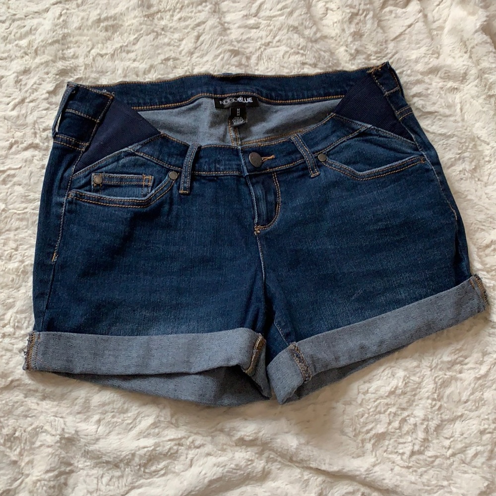 Medium Maternity Shorts